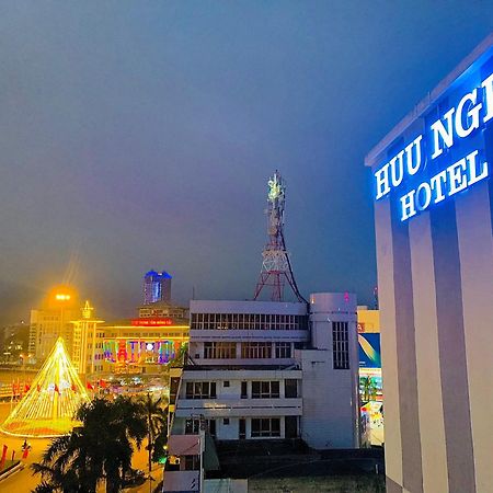 Hotel Khach San Huu Nghi Mong Cai Exterior foto